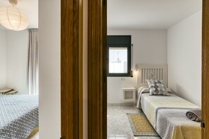 4 soveværelser, strygejern/strygebræt, gratis Wi-Fi, sengetøj