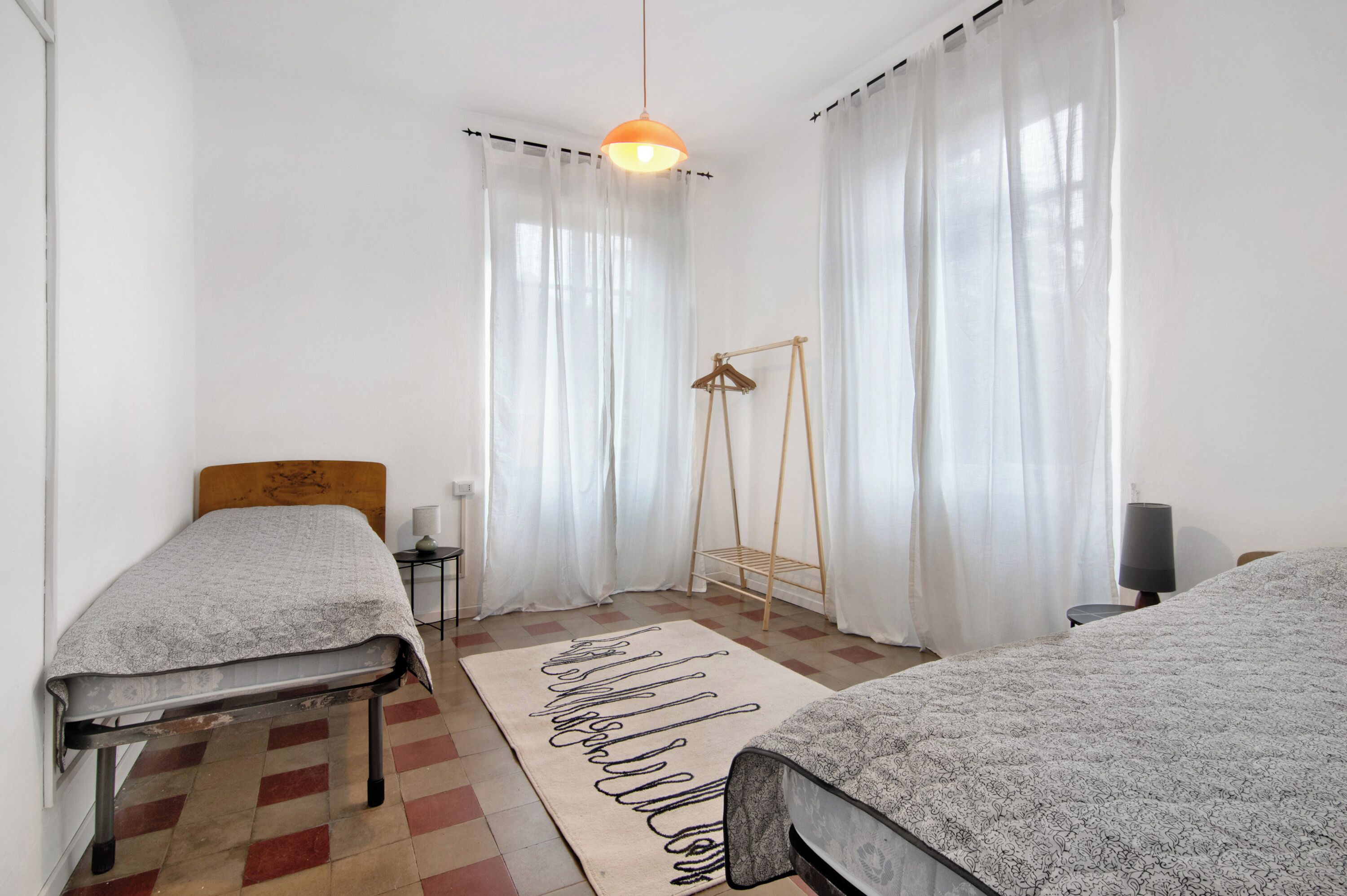 2 makuuhuonetta, ilmainen Wi-Fi, vuodevaatteet