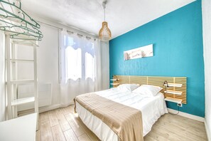 3 chambres, fer et planche Ă repasser, Wi-Fi gratuit, draps fournis