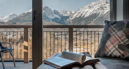 Apartment 'Rododendro' with Mountain View, Wi-Fi and Air Conditioning