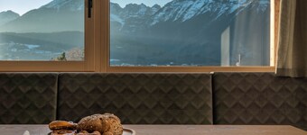 Apartment 'Larice' mit Bergblick, WLAN und Klimaanlage
