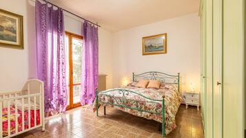 3 chambres, fer et planche Ă repasser, Wi-Fi gratuit, draps fournis