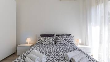 2 Schlafzimmer, Bügeleisen/Bügelbrett, kostenloses WLAN, Bettwäsche