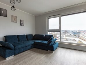 TV - Siedlce 2-Bedroom Apartment (Gdansk)