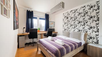 1 bedroom, iron/ironing board, WiFi, bed sheets