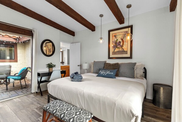 2 chambres, bureau, fer et planche à repasser, Wi-Fi