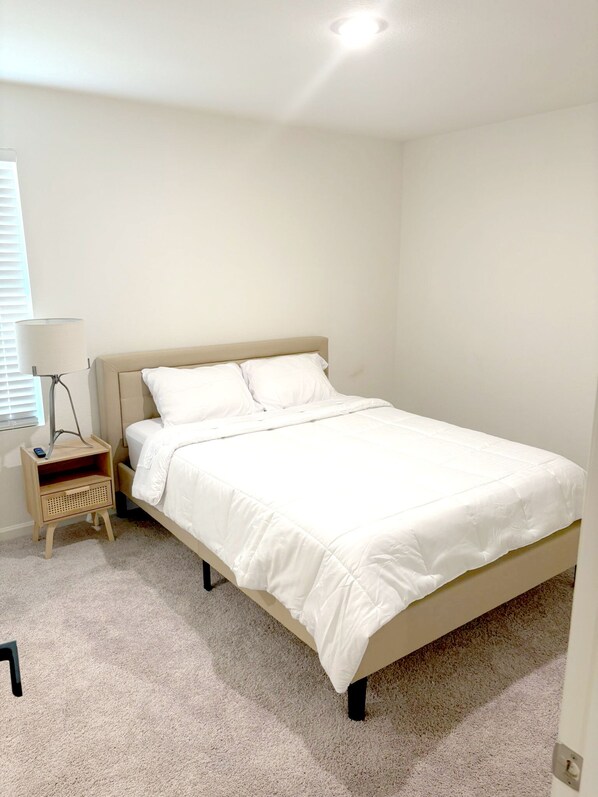 2 chambres, bureau, fer et planche à repasser, Wi-Fi