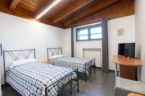 1 室のベッドルーム、アイロン / アイロン台、WiFi、ベッドシーツ