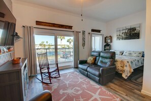 Strykejern/-brett, wi-fi (inkludert) og sengetøy