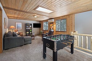 Smart TV, fireplace, table football