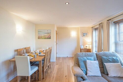 9 Reade Court, Aldeburgh