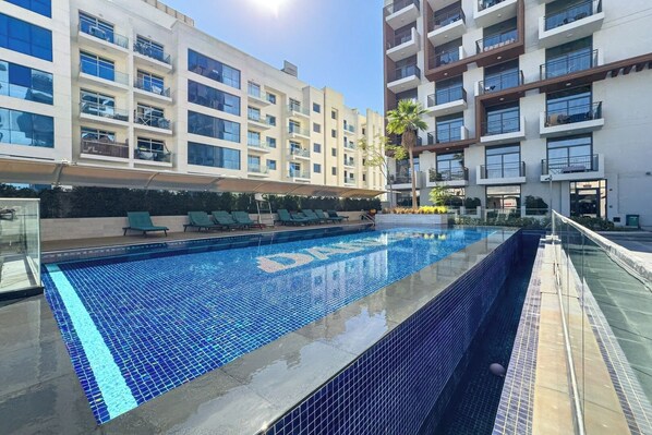 Opvarmet pool