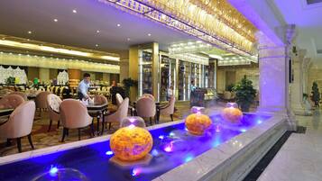 Desayuno buffet incluido todos los días
