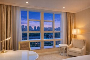 Superior Twin Room, City View