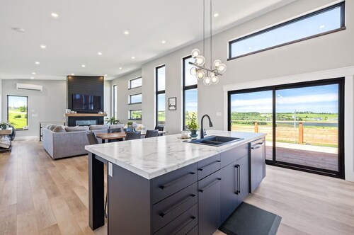 The Heron's Nest - Minutes to Glasgow Hills Golf Course, Cavendish & Beaches