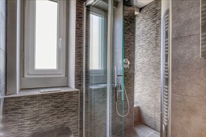 Hiustenkuivaaja, pyyhkeet