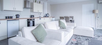 Ridgeway Retreat - 1 Bedroom Cottage - Manorbier