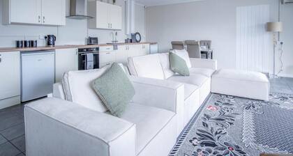 Ridgeway Retreat - 1 Bedroom Cottage - Manorbier