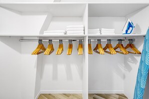 Interior - Blueground | Saint Philippe du Roule, nr palace (Paris)