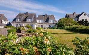 Property grounds - Sönshörn 16 - Morsum - Sönshörn 16, close to the mudflats (Munkmarsch)