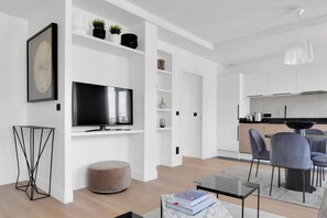 Interior - Blueground | Le Marais, furnished & equipped (Paris)
