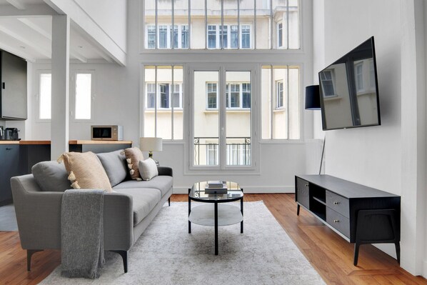 Televisión y estéreo