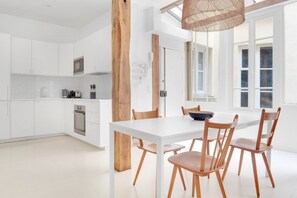 Dining - Blueground | Raspail - Montparnasse, furnished (Paris)