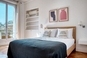 1 chambre, fer et planche à repasser, Wi-Fi, literie fournie