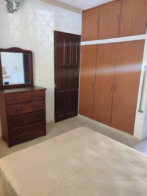 1 bedroom, iron/ironing board, WiFi, bed sheets - Comfortable and cozy Studio! (Mérida)