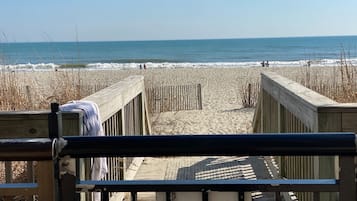 Playa en los alrededores