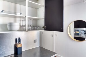 Interior - Blueground | Champs Elysées, security, furnished (Paris)