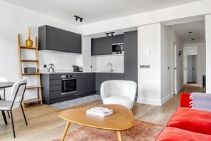 Interior - Blueground | Montorgueil, gym & elevator (Paris)