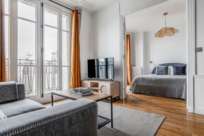 1 chambre, fer et planche à repasser, Wi-Fi, draps fournis