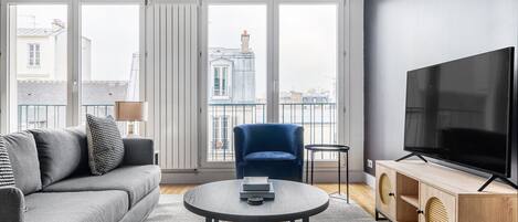 Télévision, chaîne hi-fi