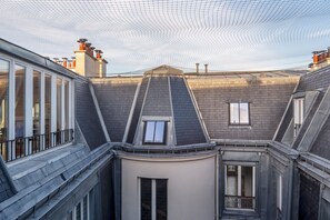 Exterior - Blueground | Monceau, a/c, nr Parc Monceau (Paris)