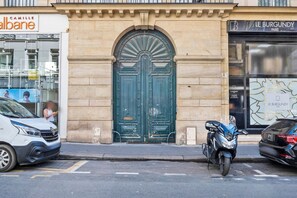 Extérieur