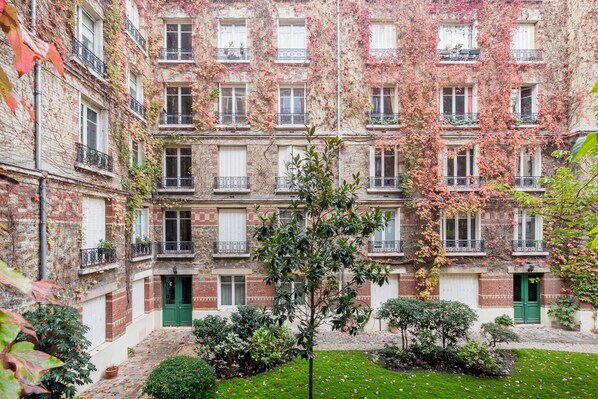 Exterior - Blueground | Auteuil, nr Hotel Molitor (Paris)