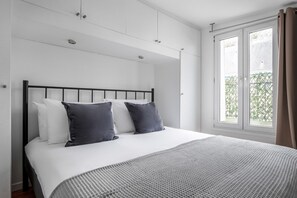 2 sovrum, strykjärn/strykbräda, wi-fi och sängkläder