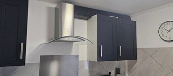 Studio - Sleeps 2 - Parking - WiFi