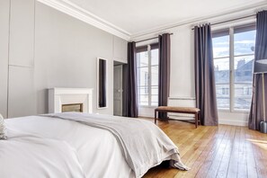 1 chambre, fer et planche à repasser, Wi-Fi, draps fournis
