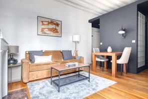 电视、立体声音响