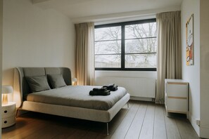 3 chambres, bureau, fer et planche à repasser, Wi-Fi