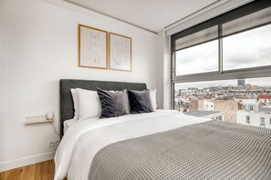 1 bedroom, iron/ironing board, WiFi, bed sheets - Blueground | La motte piquet Grenelle, furnished (Paris)