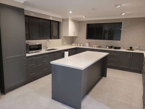 Aspley house near Hypermarket