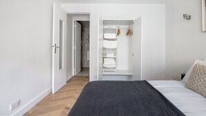 1 soverom, strykejern/-brett, wi-fi og sengetøy