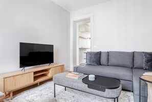 Fernseher, Stereoanlage