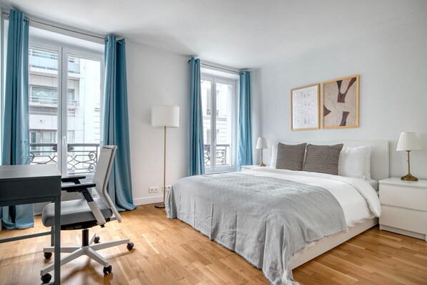 1 sovrum, strykjärn/strykbräda, wi-fi och sängkläder