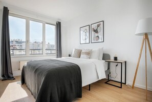 1 slaapkamer, een strijkplank/strijkijzer, wifi, beddengoed