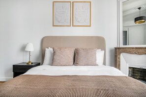 1 habitación, tabla de planchar con plancha, wifi y ropa de cama 