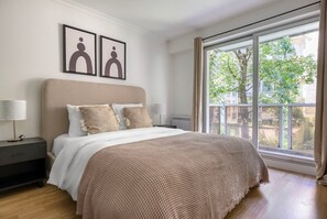 2 bedrooms, iron/ironing board, WiFi, bed sheets